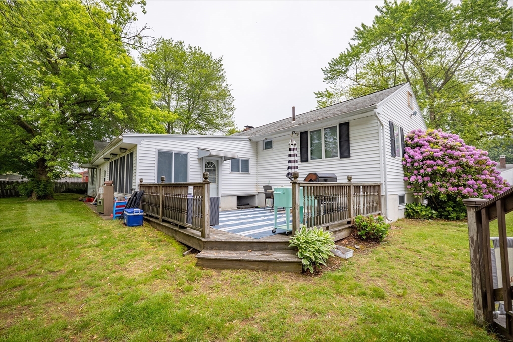 9 Herrick Road Peabody, MA 01960 - Photo 32 of 41