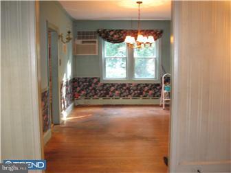 5020 Copley Road Philadelphia, PA 19144 - Photo 4 of 9 Dining Room