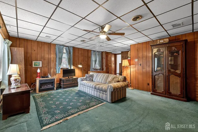 $725,000 | 21 Pine Street, Old Bridge, NJ 08857