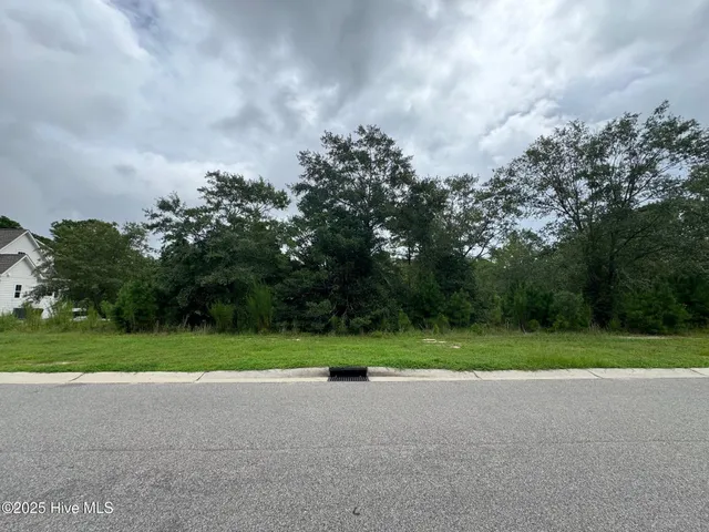 $175,000 | 3906 Bay Colony Road Northeast, Leland, NC 28451