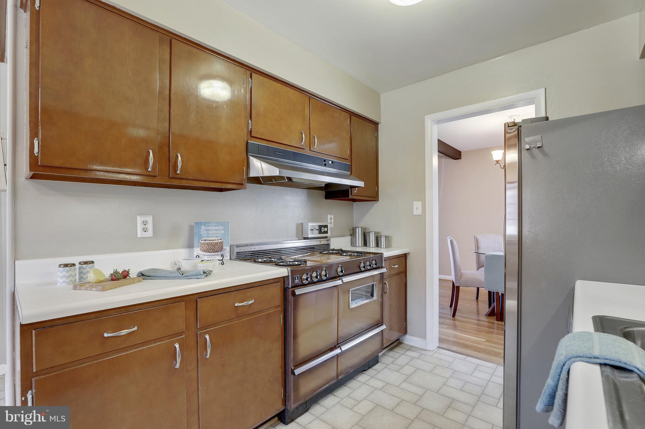 13113 Tamarack Road Silver Spring, MD 20904 - Photo 13 of 48 Plenty of counters and cabinet space