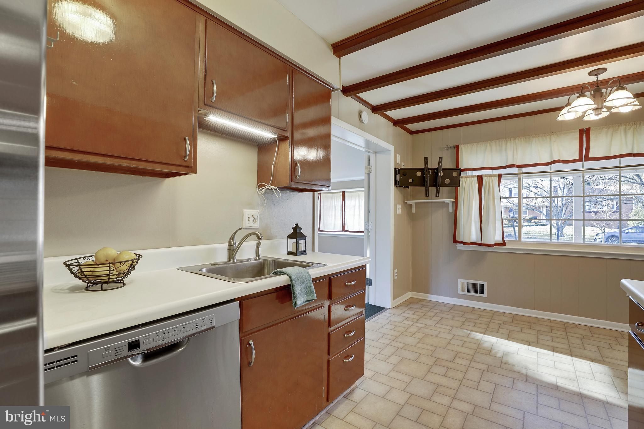 13113 Tamarack Road Silver Spring, MD 20904 - Photo 14 of 48 New dishwasher