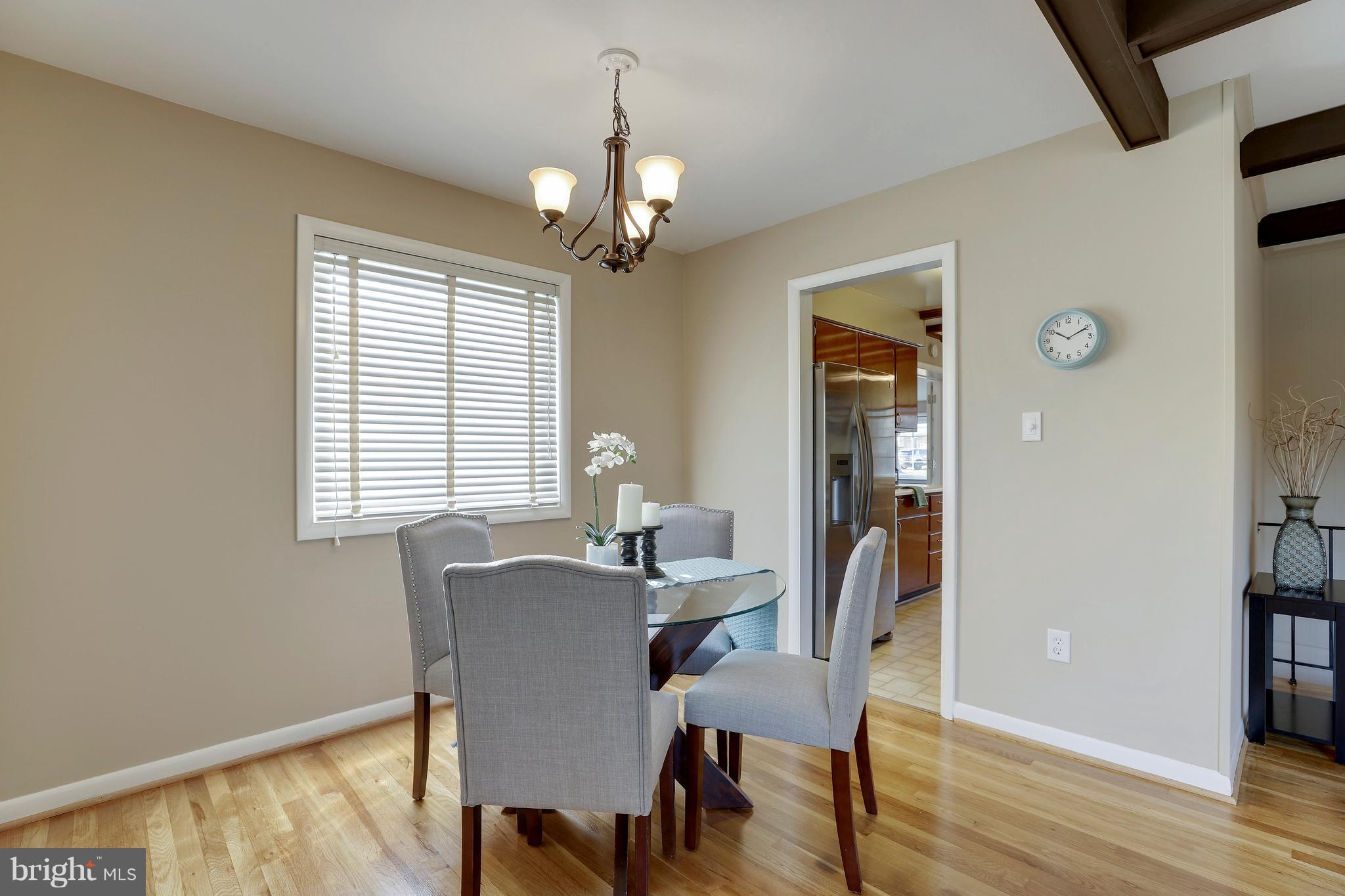 13113 Tamarack Road Silver Spring, MD 20904 - Photo 3 of 48 Dining area