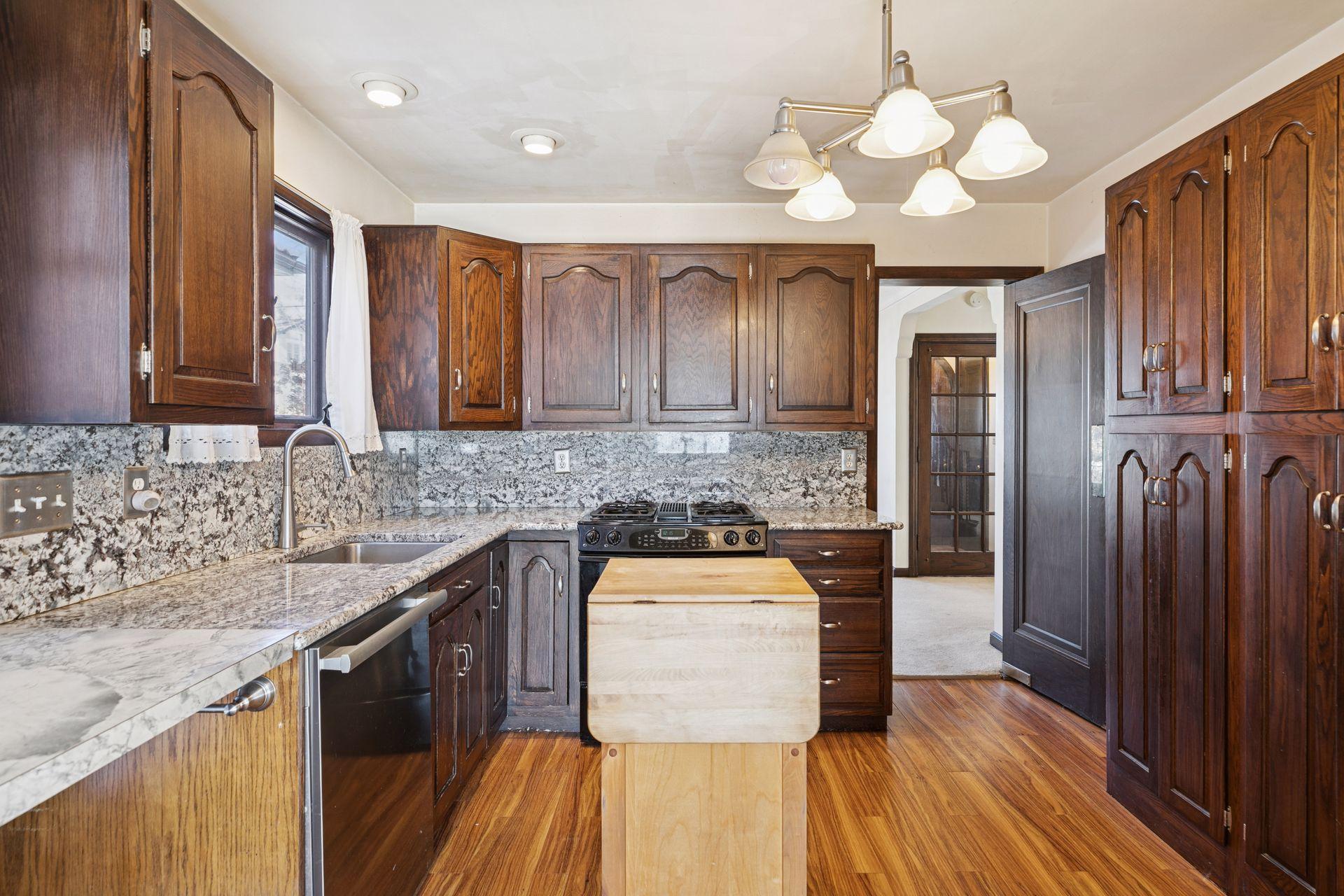 4215 Morningside Road Edina, MN 55416 - Photo 12 of 48