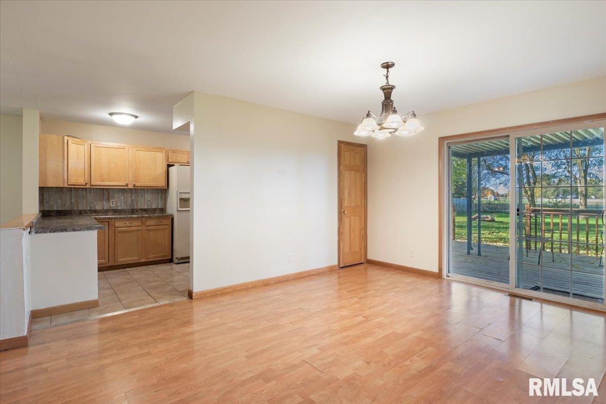 5 Somerset Road Springfield, IL 62711 - Photo 8 of 32 Gallery Image 8