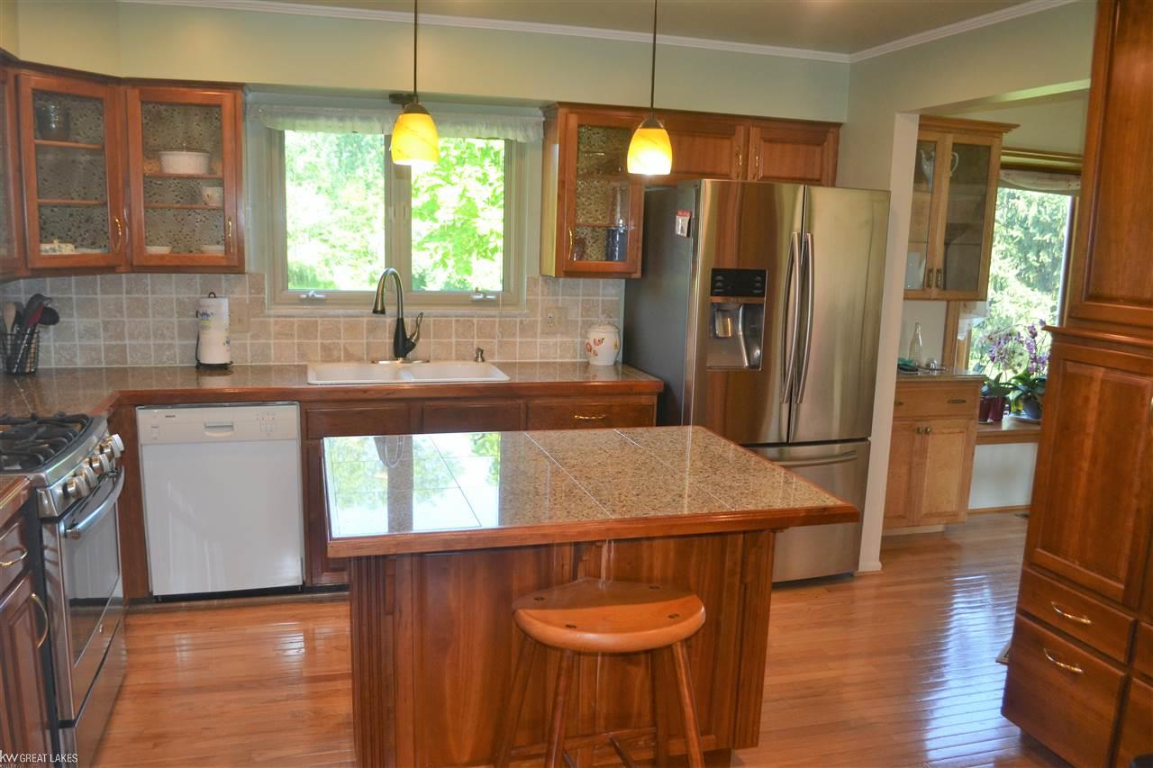 51935 Fairchild Road Chesterfield, MI 48051 - Photo 29 of 43