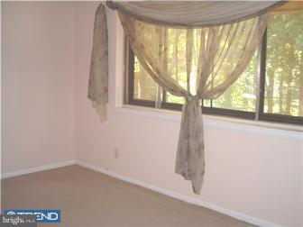 137 Echelon Road Voorhees, NJ 08043 - Photo 8 of 12 Bedroom - Main
