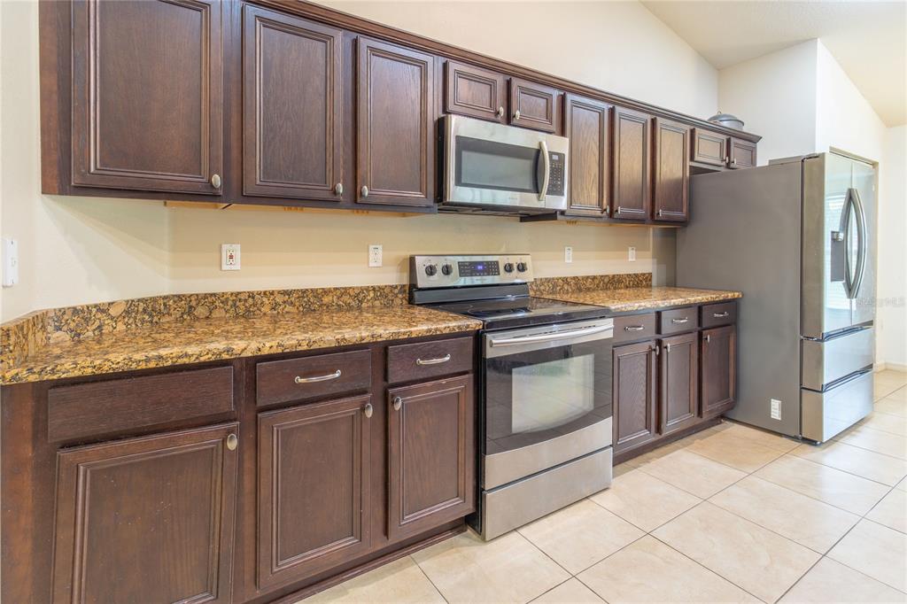 10368 Southwest 98th Terrace Gainesville, FL 32608 - Photo 16 of 37