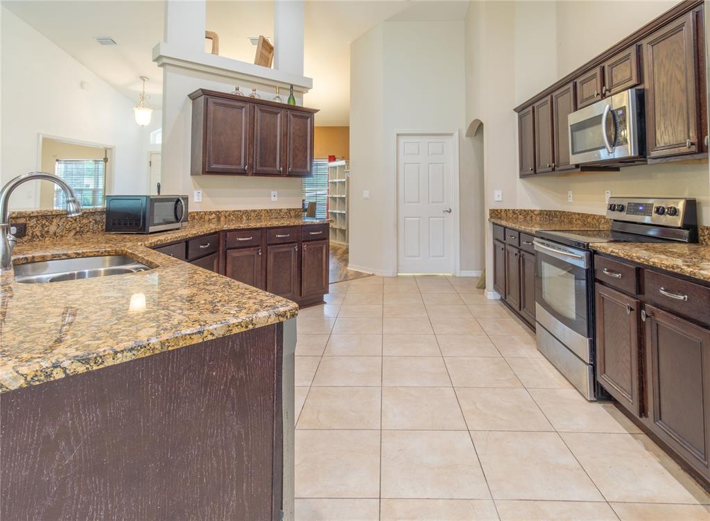 10368 Southwest 98th Terrace Gainesville, FL 32608 - Photo 20 of 37