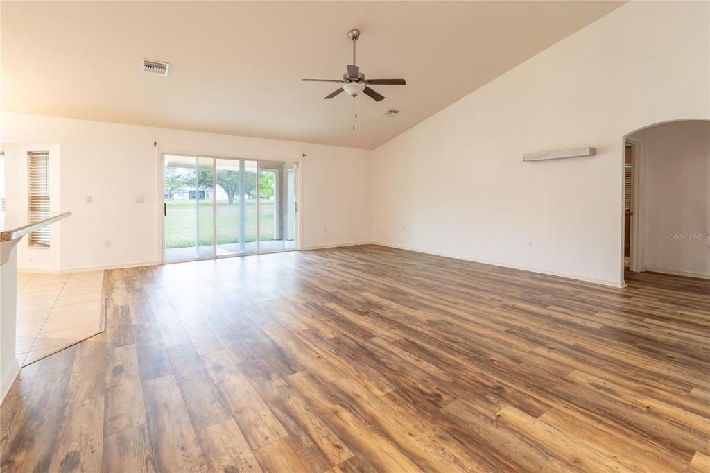 10368 Southwest 98th Terrace Gainesville, FL 32608 - Photo 8 of 37