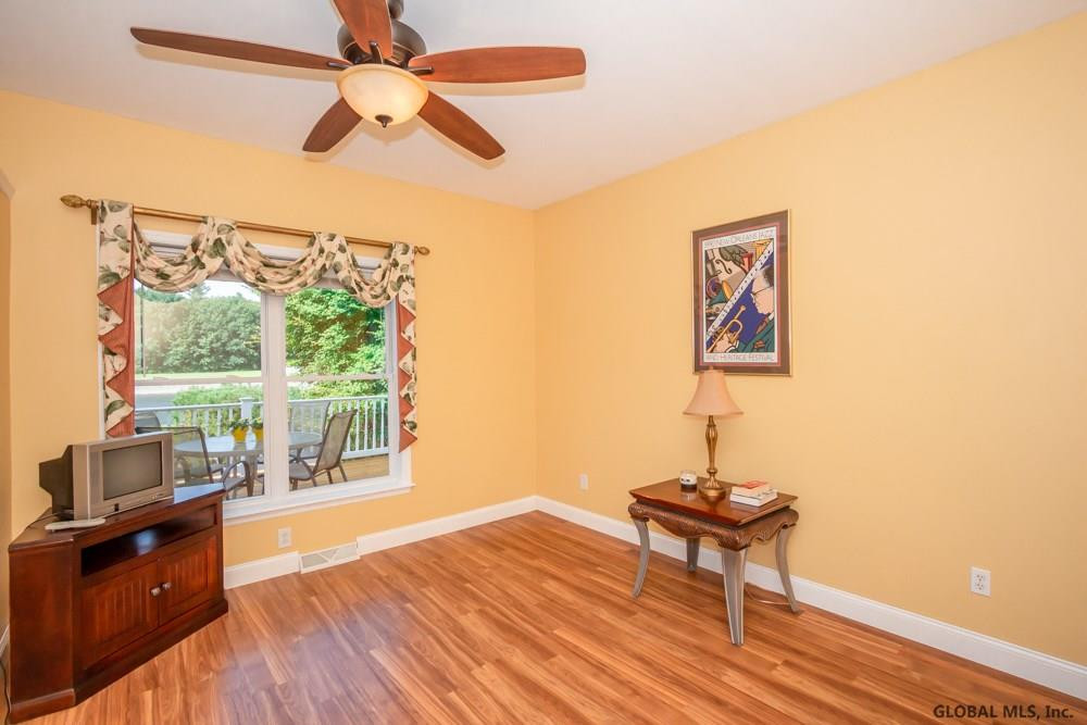 12 Worthington Road Schenectady, NY 12303 - Photo 14 of 46 Photo 15