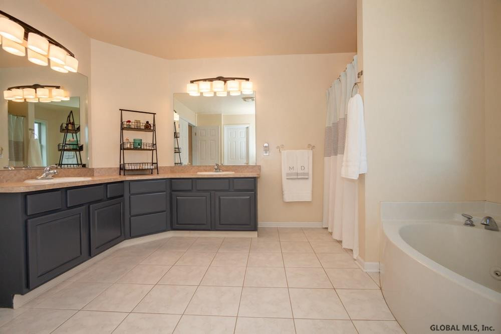 12 Worthington Road Schenectady, NY 12303 - Photo 18 of 46 Photo 19
