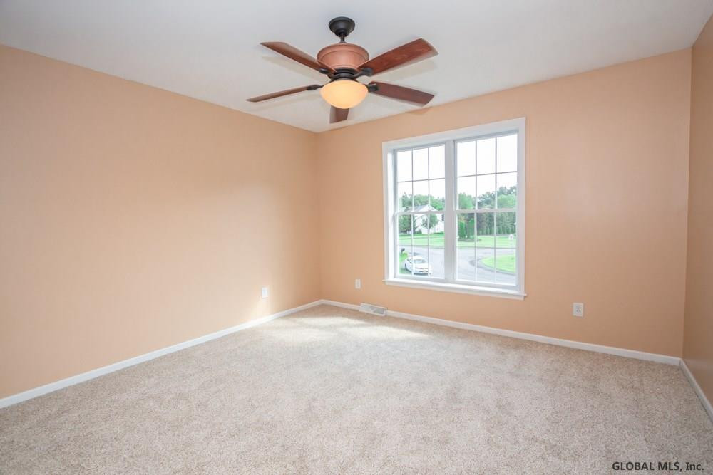 12 Worthington Road Schenectady, NY 12303 - Photo 23 of 46 Photo 24