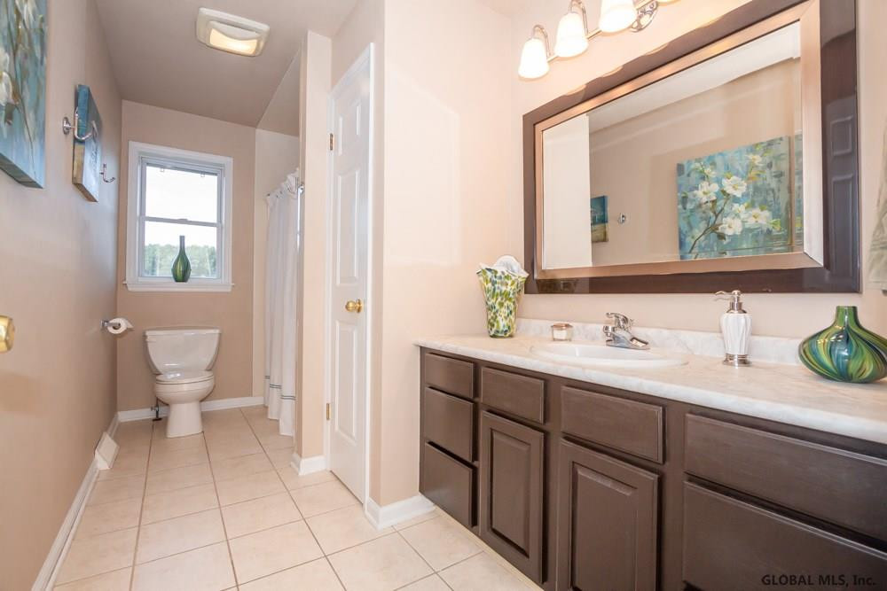 12 Worthington Road Schenectady, NY 12303 - Photo 25 of 46 Photo 26