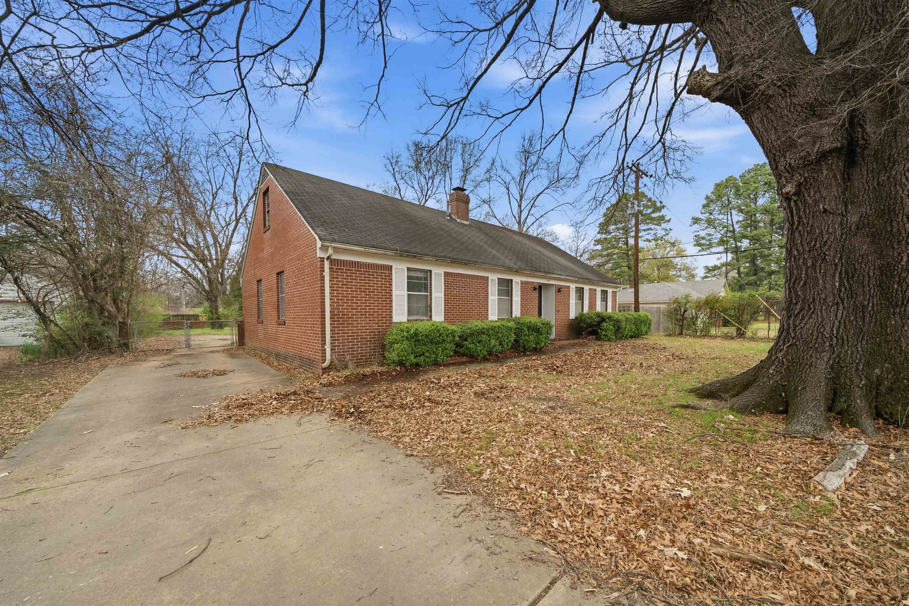 1305 Cherry Road Memphis, TN 38117 - Photo 3 of 21