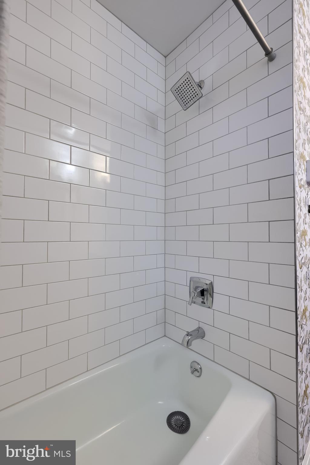 701 Colony Drive Palmyra, PA 17078 - Photo 41 of 51 a bathroom with a bathtub