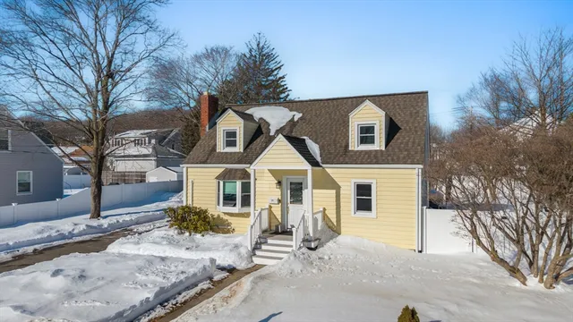 $649,900 | 26 Bartholomew Terrace, Peabody, MA 01960