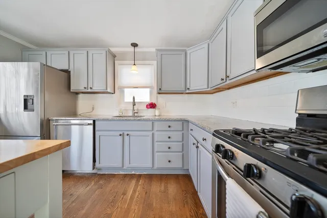 $649,900 | 26 Bartholomew Terrace, Peabody, MA 01960