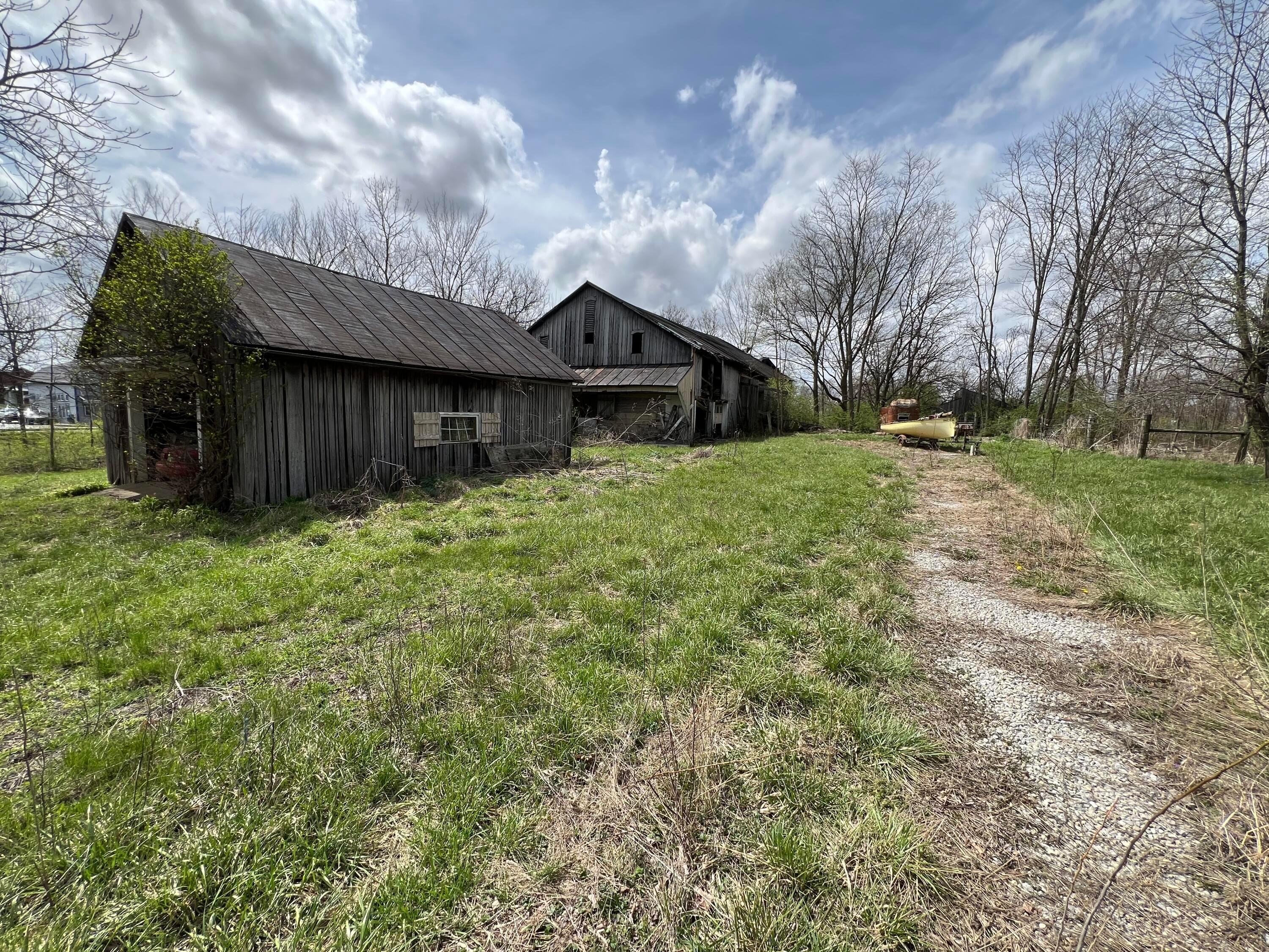 6192 Troy Road Springfield, OH 45502 - Photo 20 of 21 IMG_5014