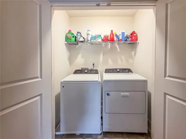 $2,100 | 5786 Calle Vista Drive, Lithonia, GA 30058