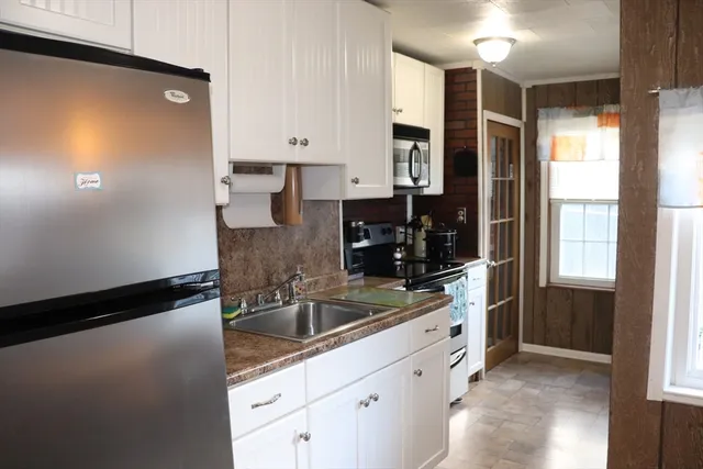 $539,900 | 4 Grove Street, Westford, MA 01886