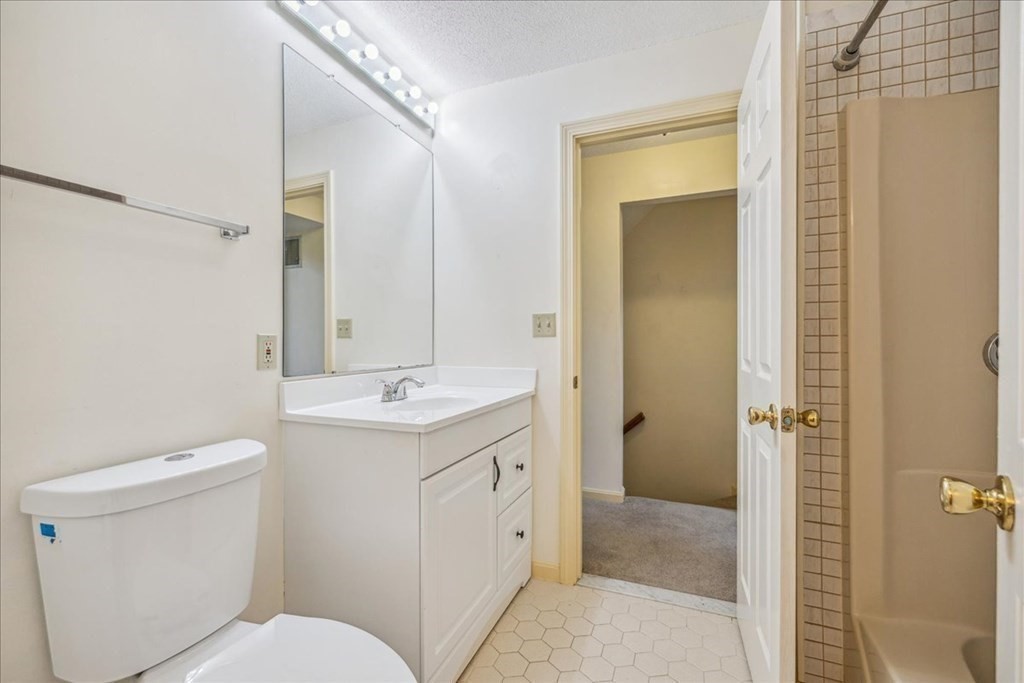 47 Abington Road, Unit 47 Danvers, MA 01923 - Photo 28 of 40 Gallery Image 28
