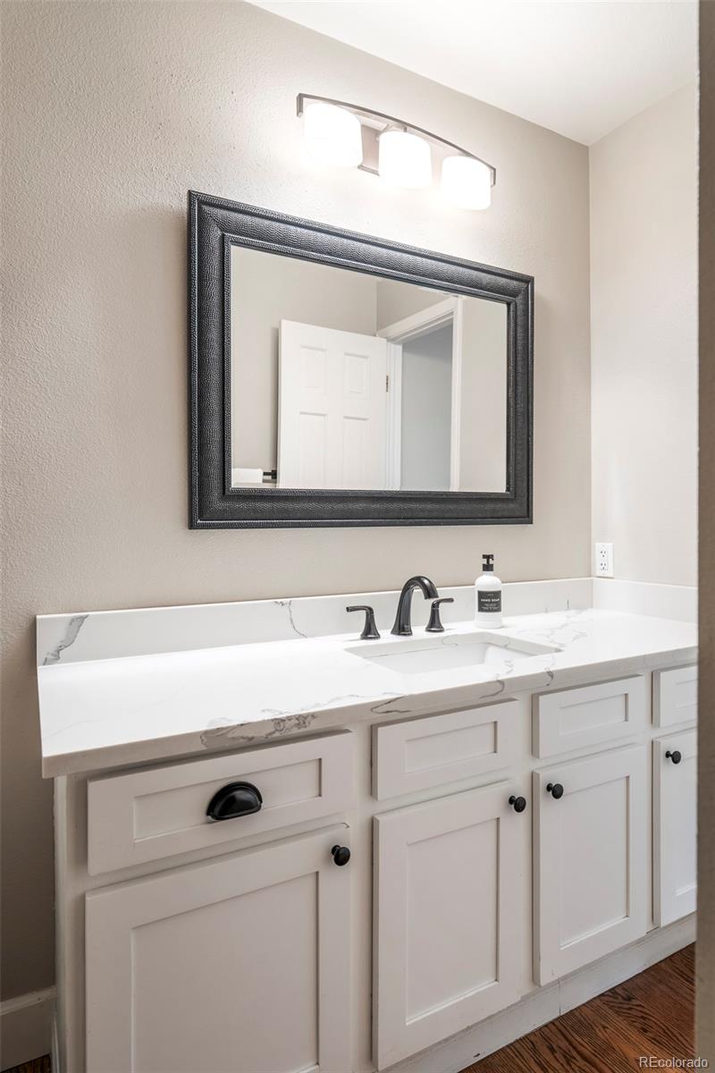 7359 Rochester Court Castle Pines, CO 80108 - Photo 14 of 40