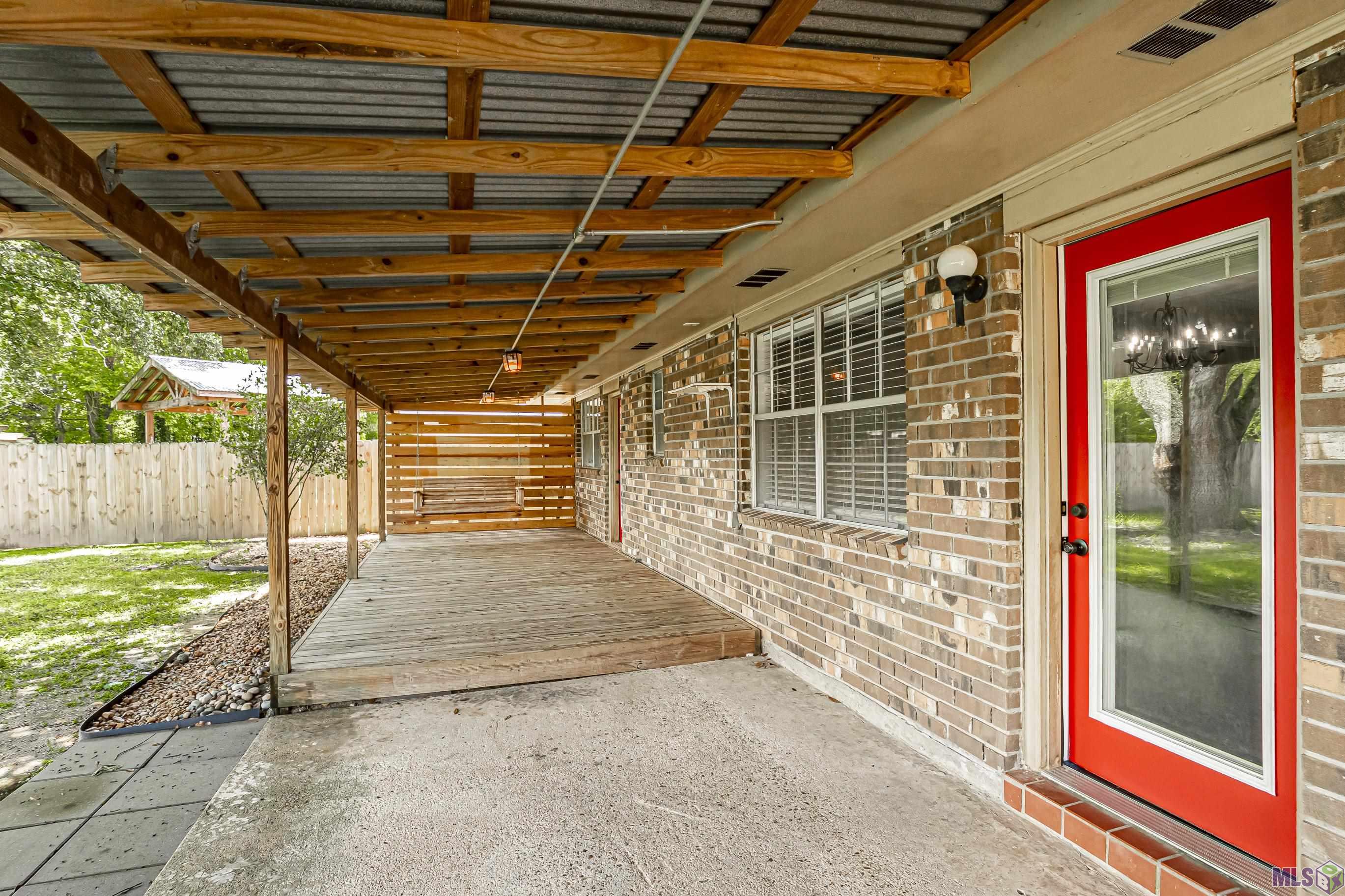 16135 Batavia Avenue Baton Rouge, LA 70817 - Photo 4 of 22 Gallery Image 4