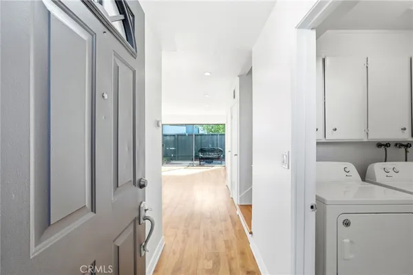 $3,495 | 11311 Tampa Avenue, Unit 21, Porter Ranch, CA 91326