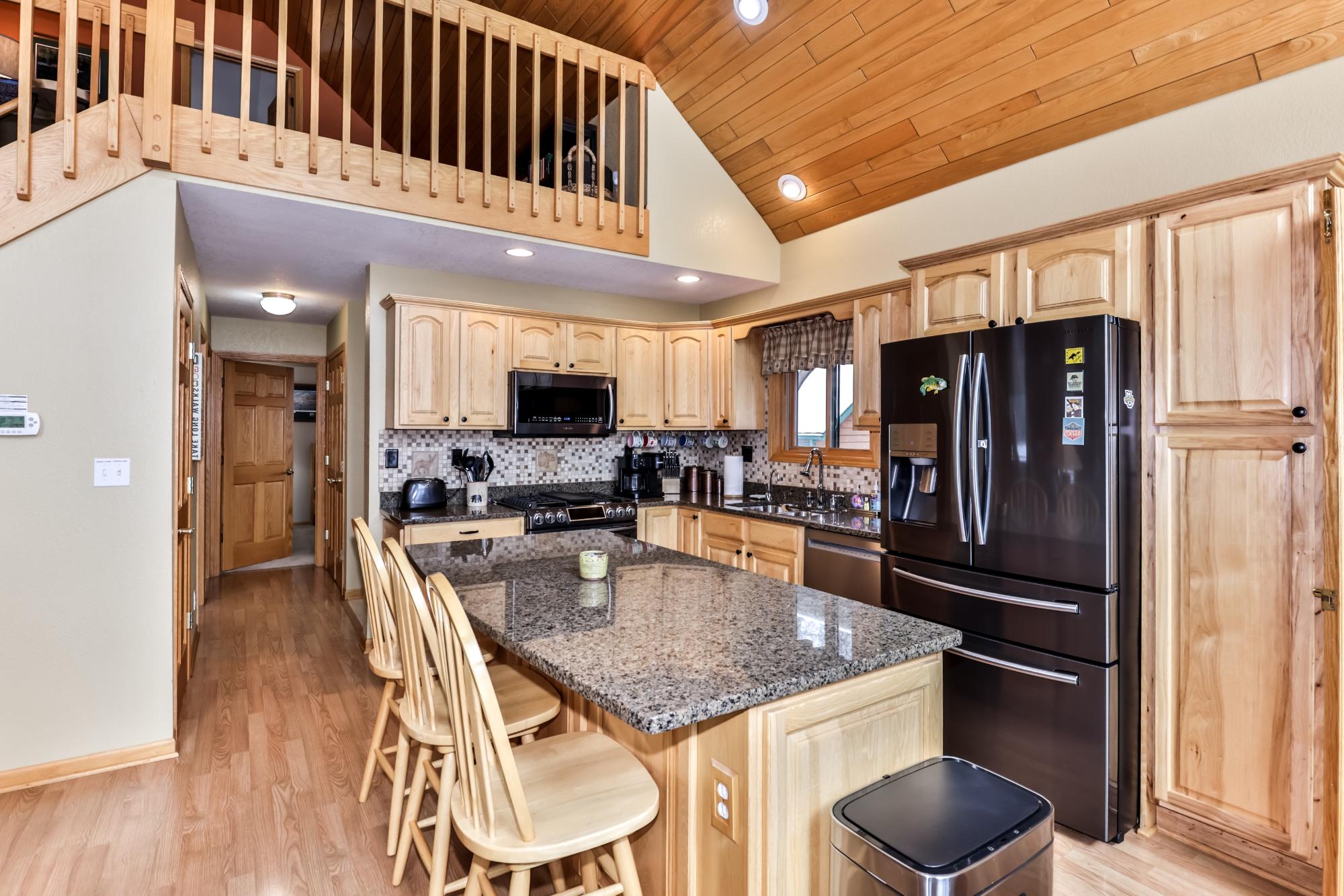 8038 Frontier Road Presque Isle, WI 54557 - Photo 5 of 36 Gallery Image 5