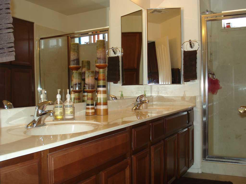 4736 East Sleepy Ranch Road Cave Creek, AZ 85331 - Photo 9 of 14 Large secondary bathroom