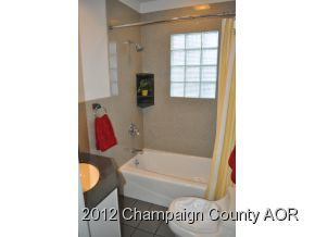 914 West Hill Street Champaign, IL 61821 - Photo 12 of 24