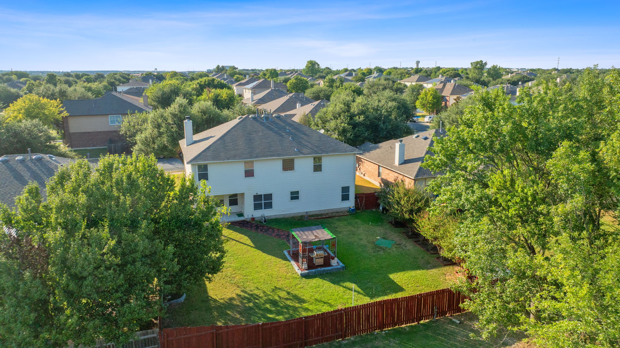 1024 Portchester Castle Path Pflugerville, TX 78660 - Photo 32 of 40 an aerial view of a house