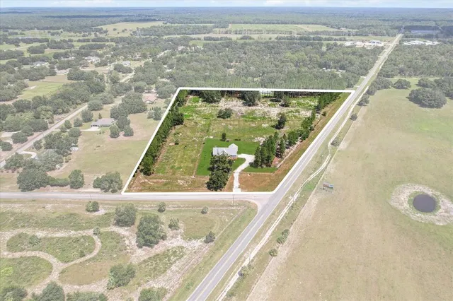 $645,000 | 8711 West Emerald Oaks Drive, Crystal River, FL 34428