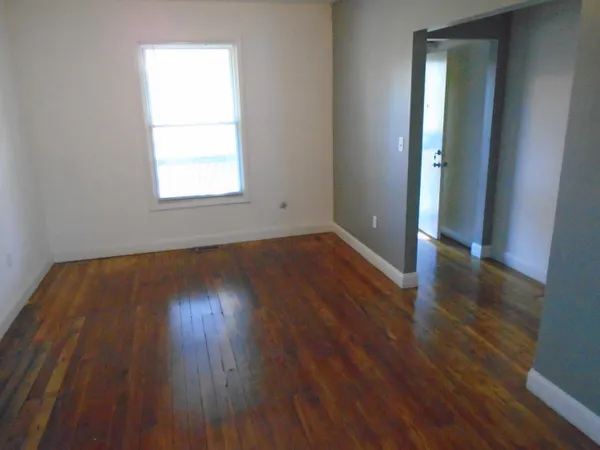 $1,890 | Undisclosed Address, Detroit, MI 48202