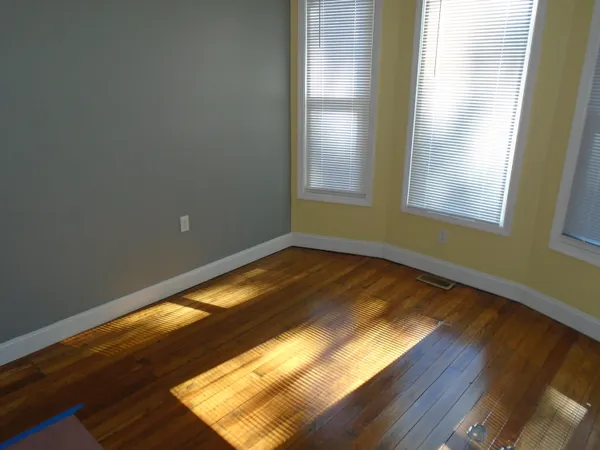 $1,890 | Undisclosed Address, Detroit, MI 48202