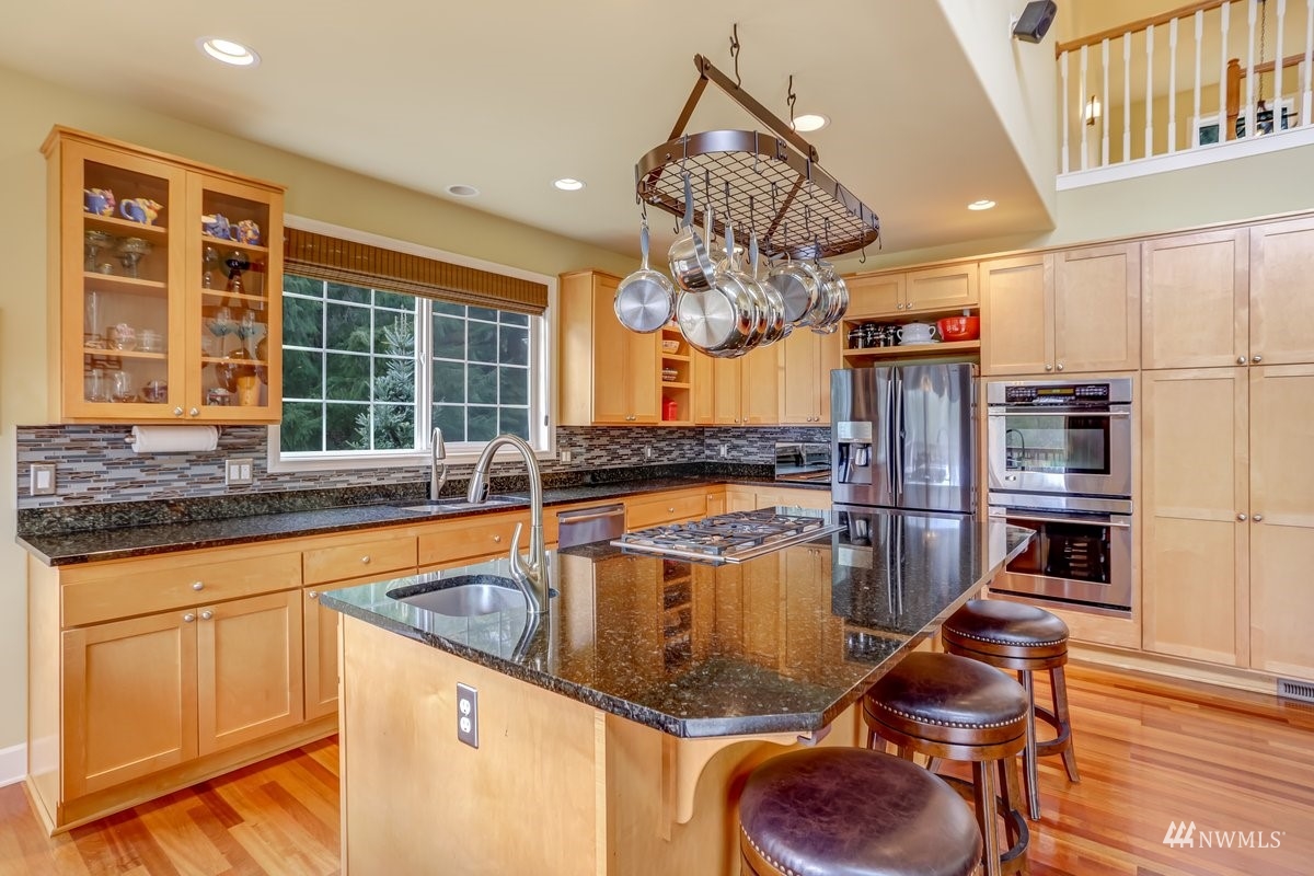 4621 Tolt River Road Northeast Carnation, WA 98014 - Photo 11 of 40 Gallery Image 11