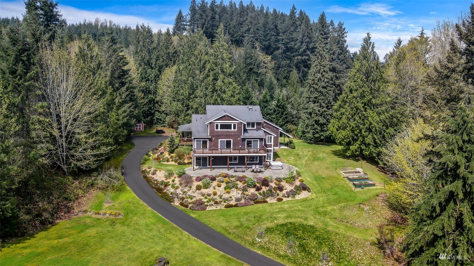 4621 Tolt River Road Northeast Carnation, WA 98014 - Photo 2 of 40 Gallery Image 2