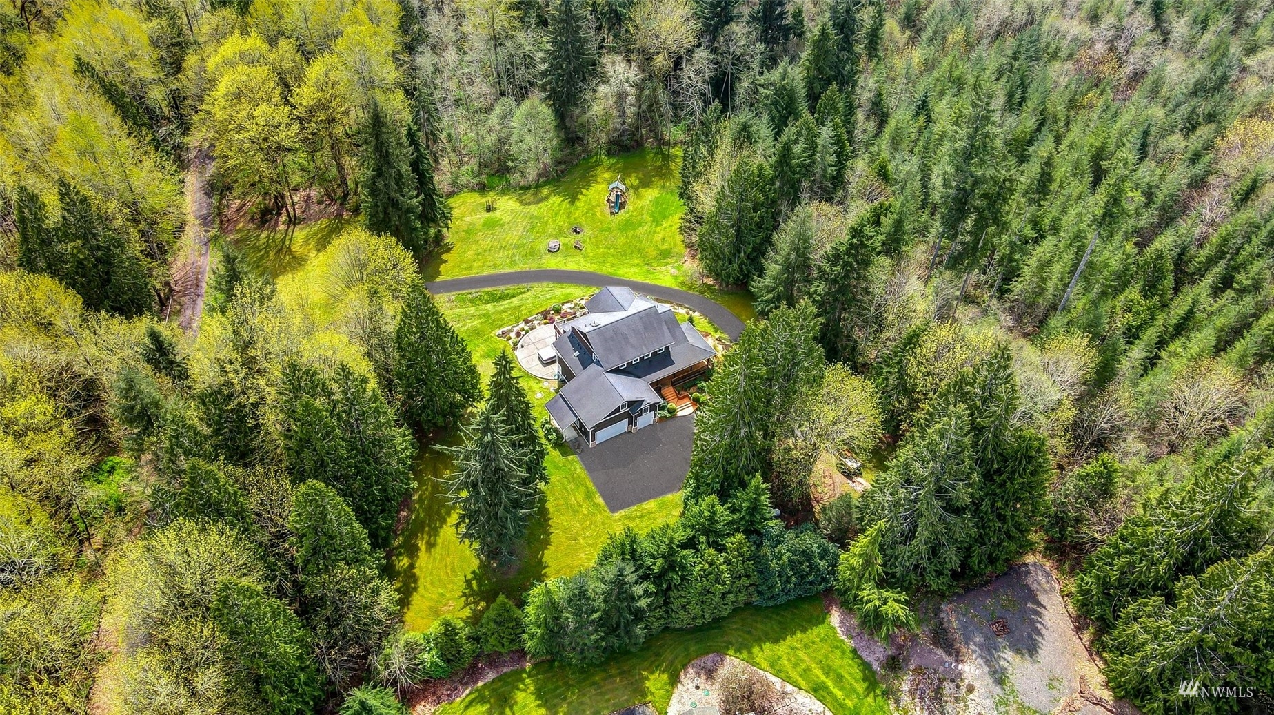 4621 Tolt River Road Northeast Carnation, WA 98014 - Photo 34 of 40 Gallery Image 34
