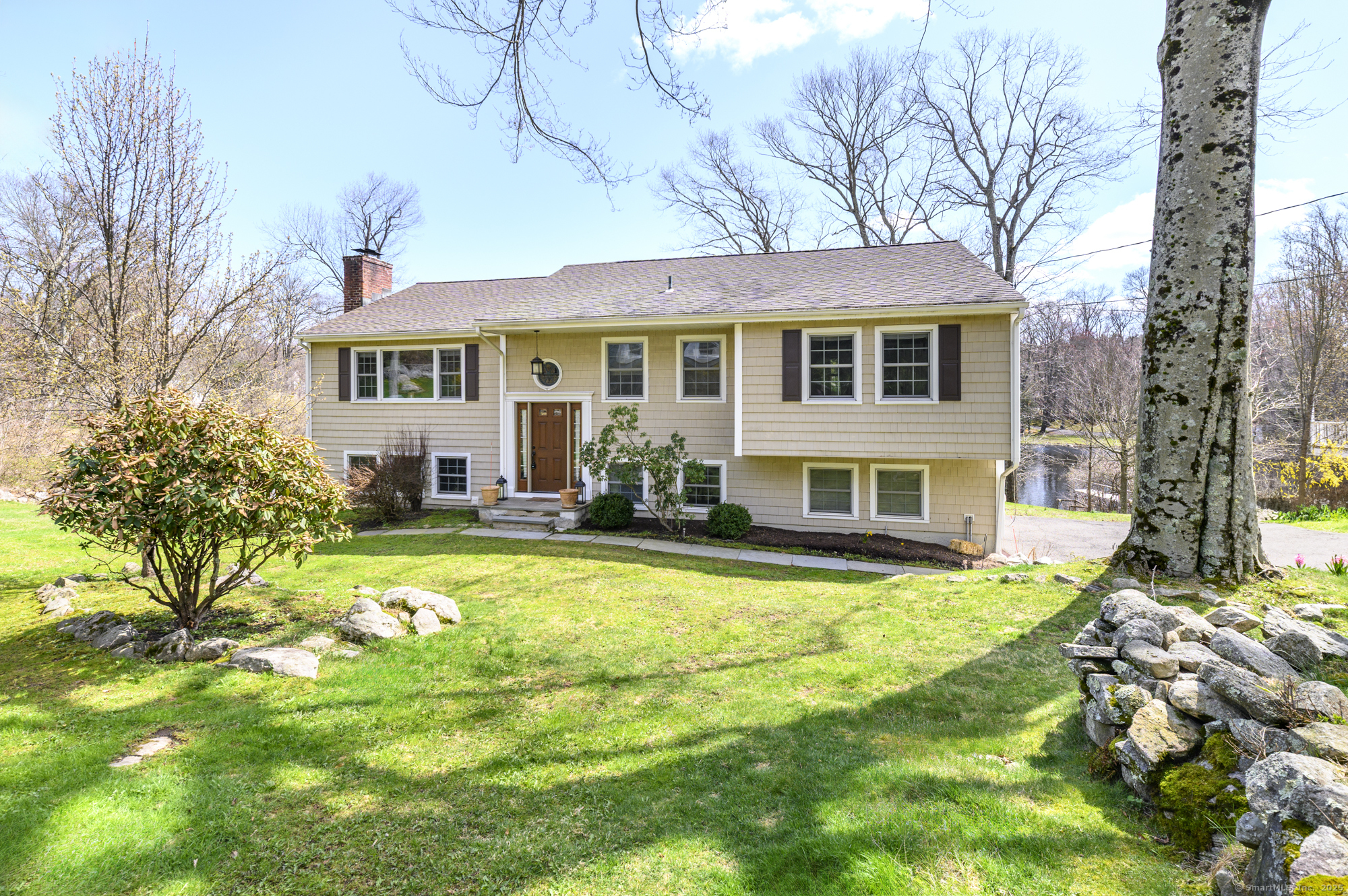 65 Cousins Road Stamford, CT 06903 - Photo 1 of 1