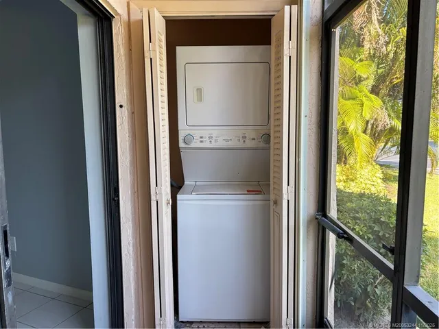 $1,600 | 2041 Northeast Collins Circle, Unit 510, Jensen Beach, FL 34957