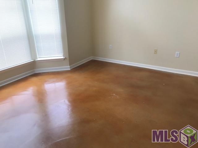 940 Timber Side Drive Baton Rouge, LA 70806 - Photo 3 of 13 Gallery Image 3