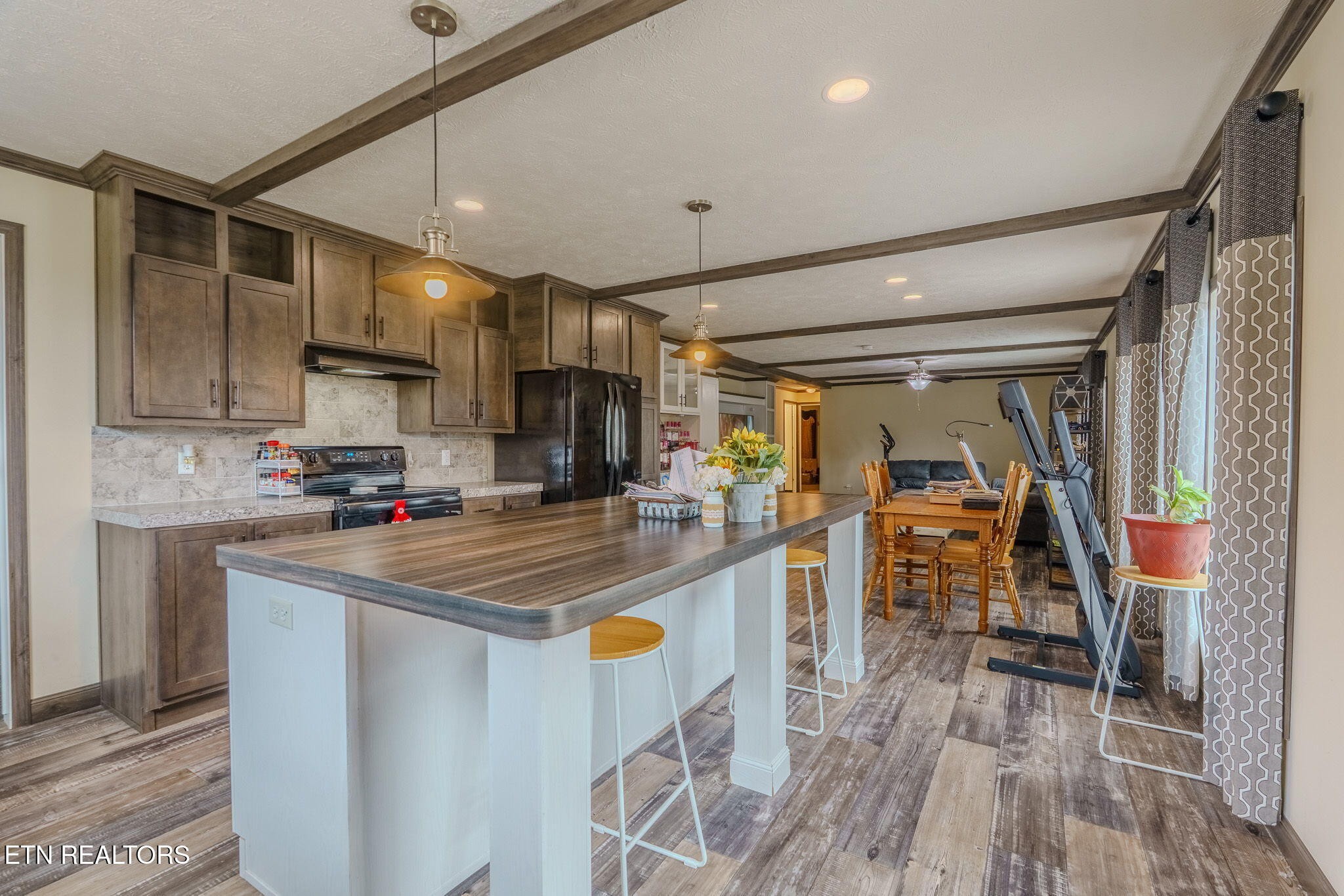 1738 Dumplin Loop Road New Market, TN 37820 - Photo 10 of 33 Gallery Image 10