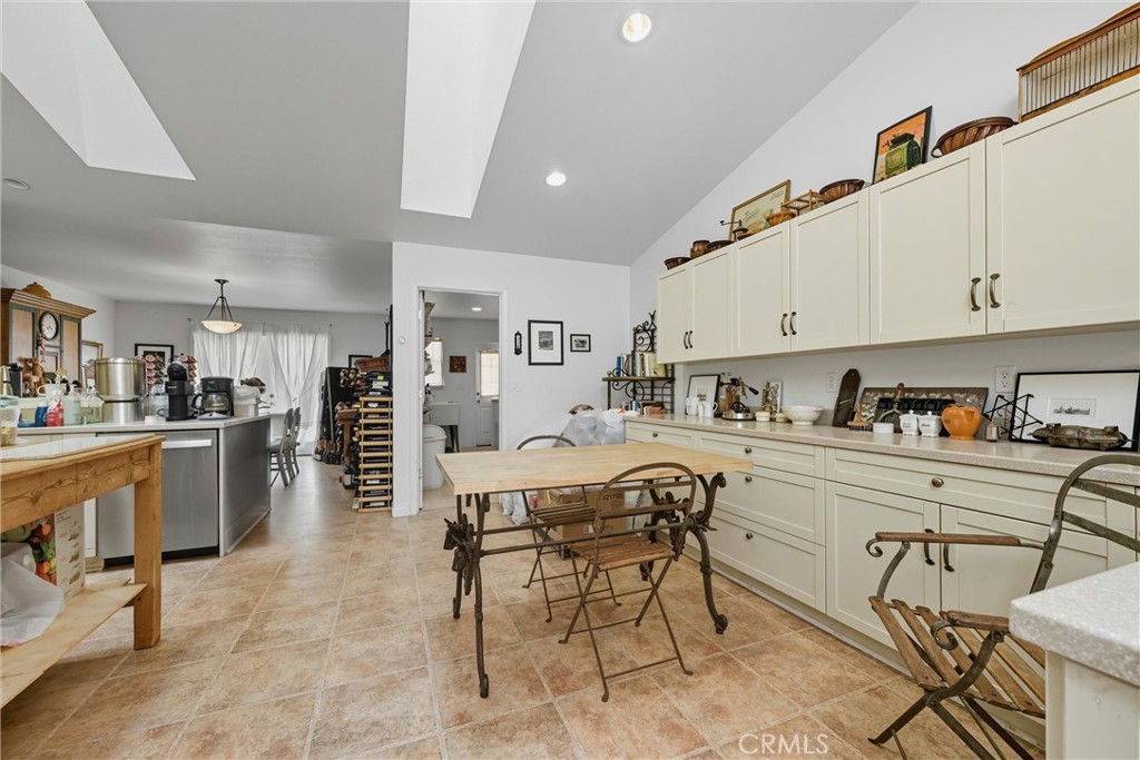 6850 High Valley Road Kelseyville, CA 95451 - Photo 12 of 45 Gallery Image 12