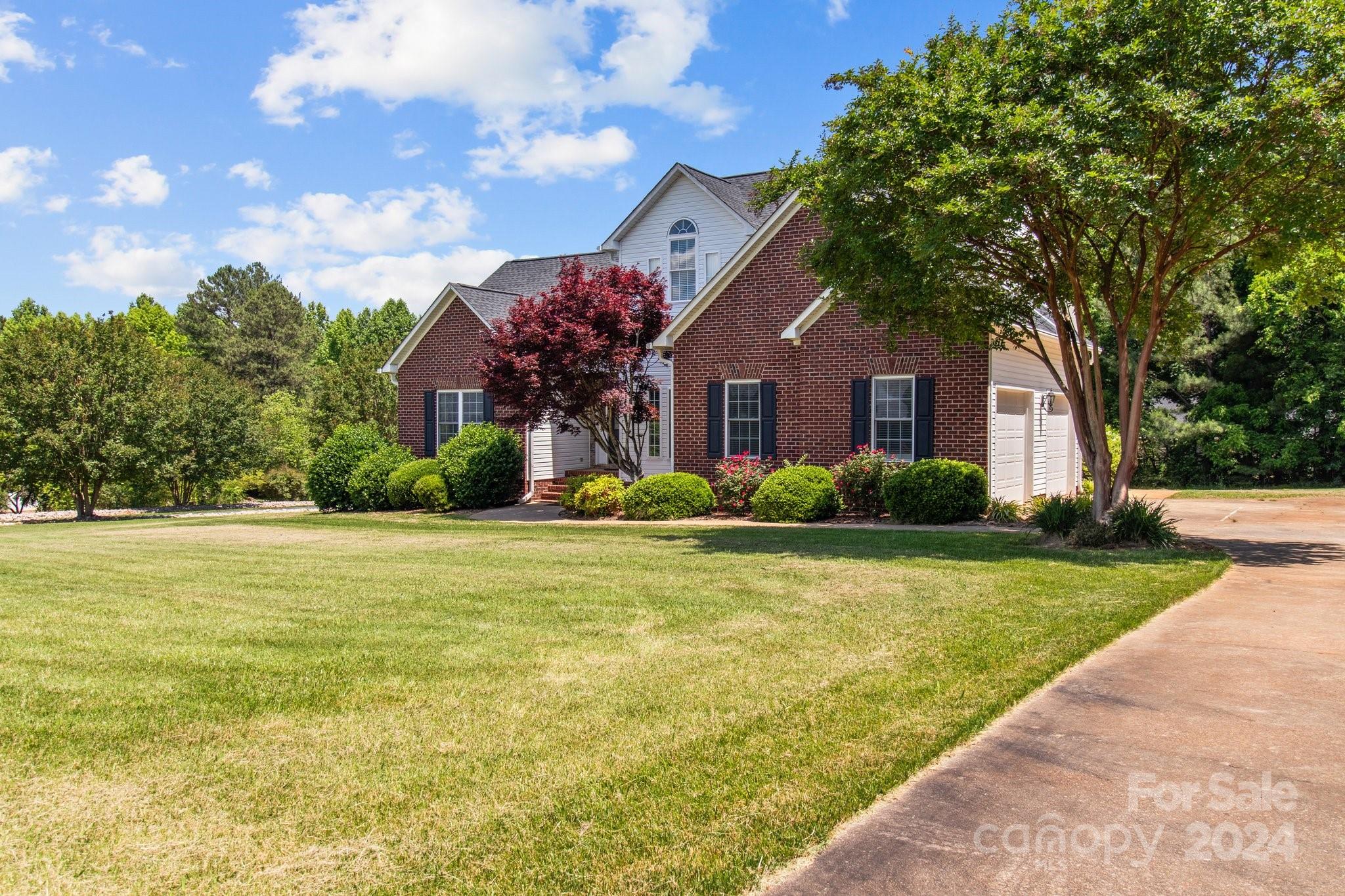 2495 Providence Church Road Salisbury, NC 28146 - Photo 4 of 44 Gallery Image 4