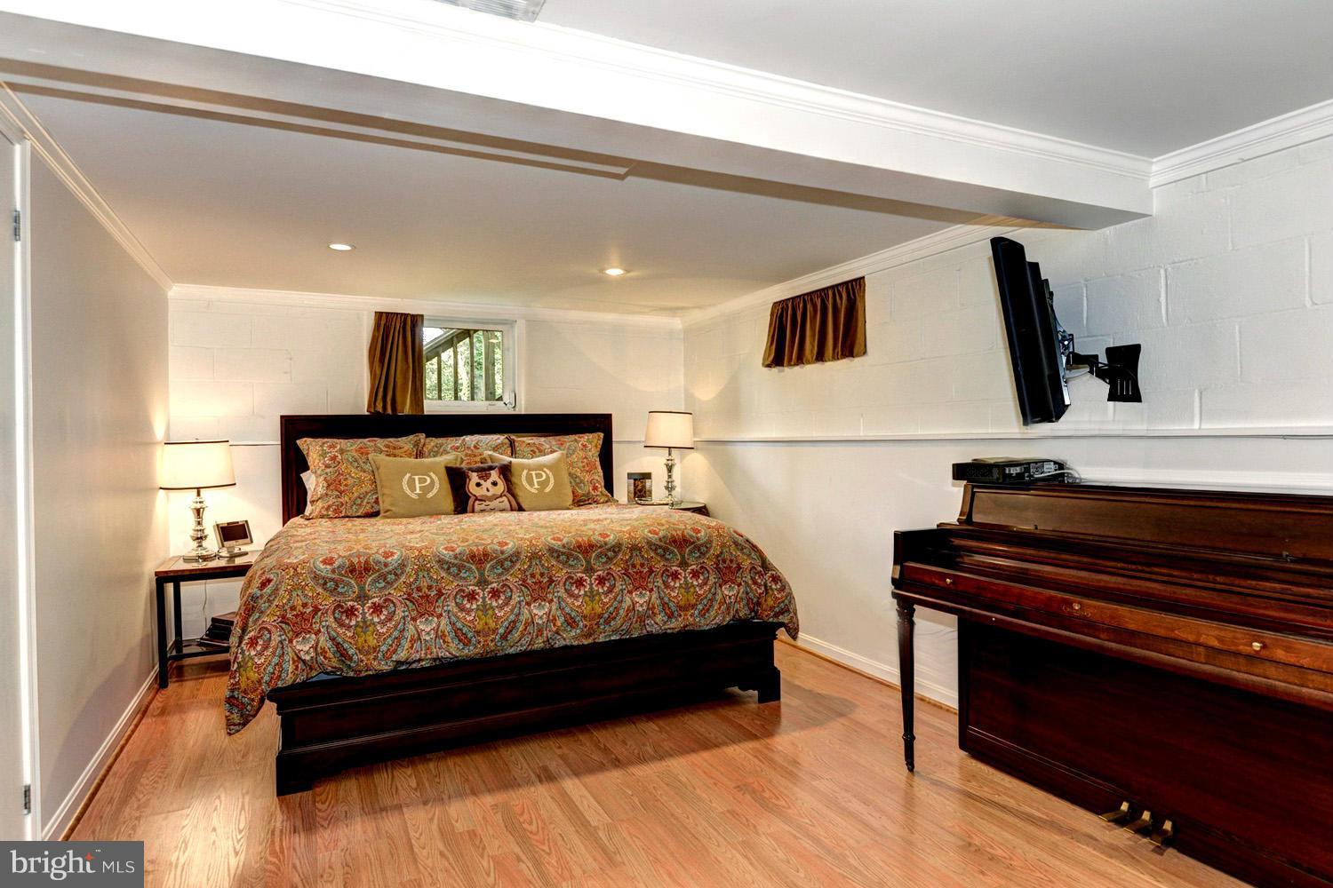 1240 Maple Road Arnold, MD 21012 - Photo 6 of 30 Genius Basement Remodel Creating Master Suite