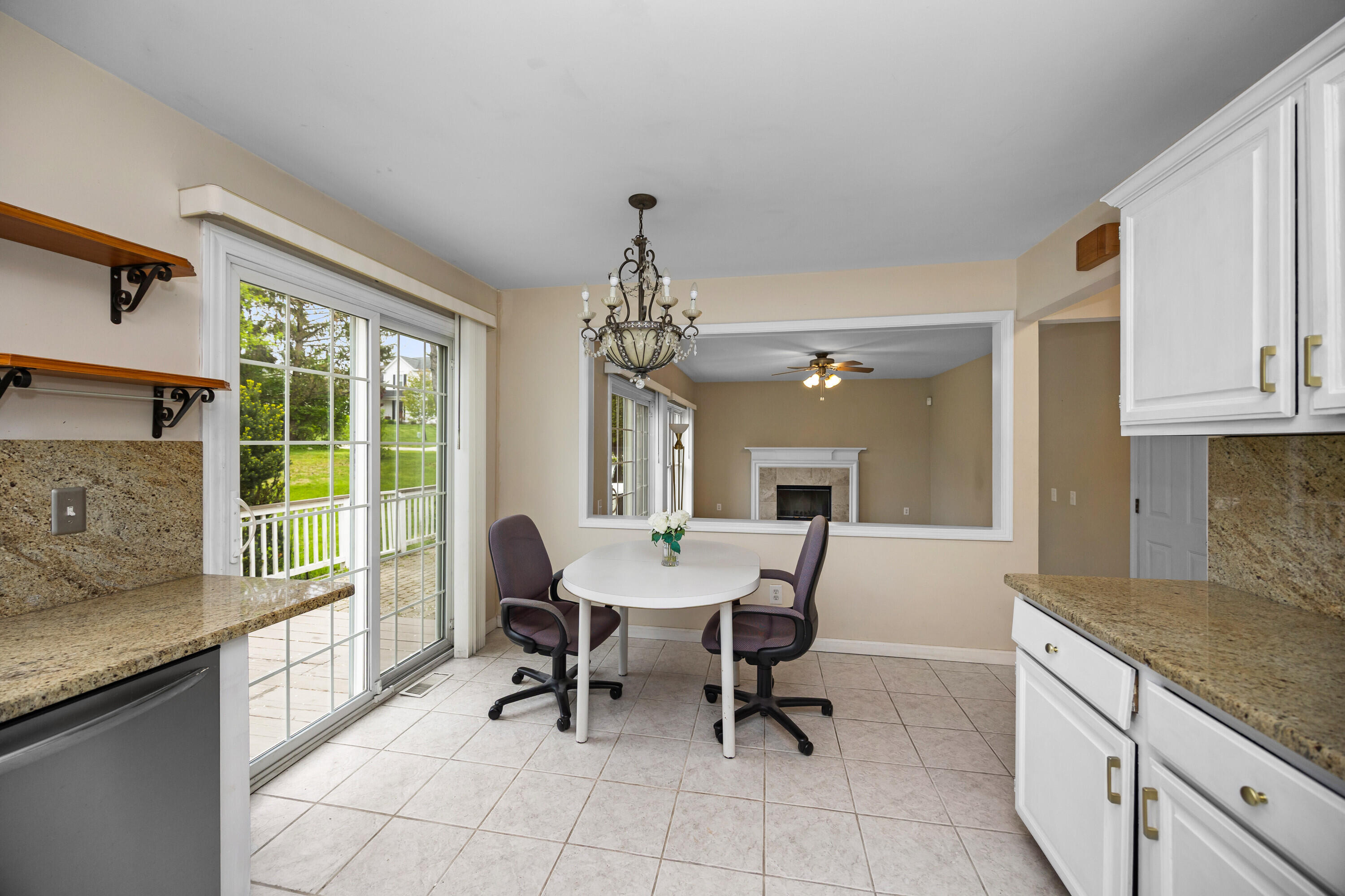 210 Whitney Drive Rochester Hills, MI 48307 - Photo 14 of 45 020_4
