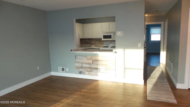 $2,100 | 3403 Bridge Avenue, Unit 3, Point Pleasant, NJ 08742