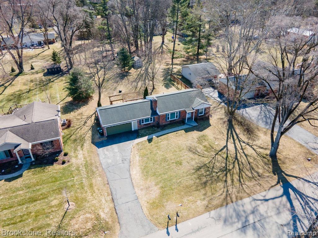 391 Elmhill Road Rochester Hills, MI 48306 - Photo 41 of 44