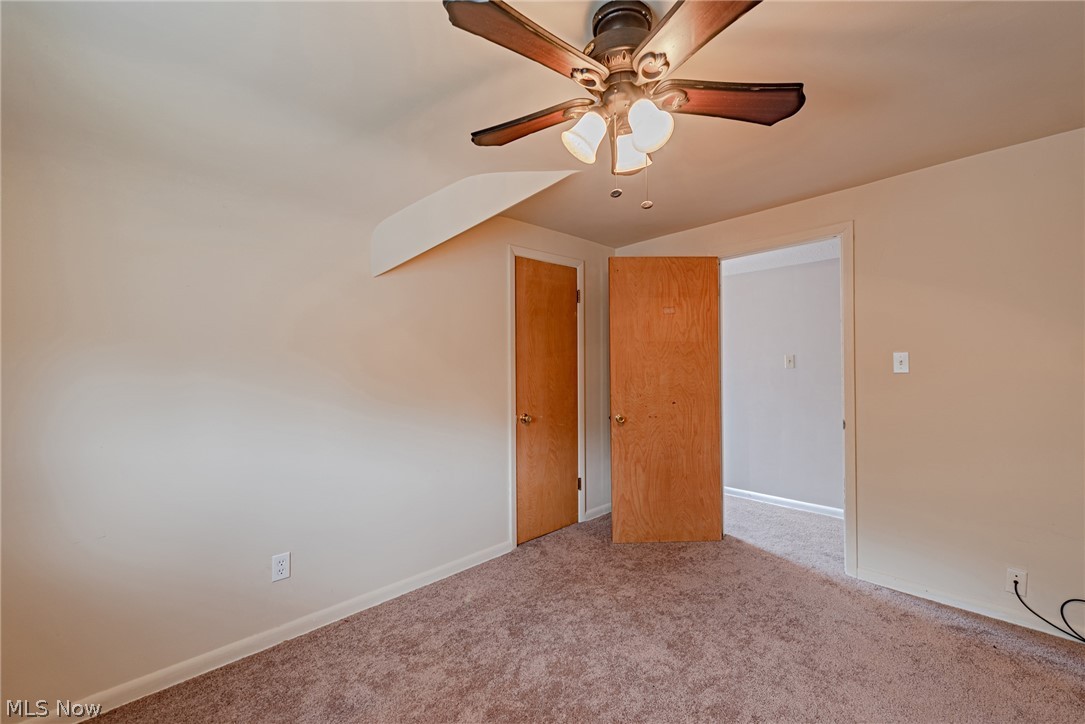 4145 Stonehaven Road Cleveland, OH 44121 - Photo 25 of 32